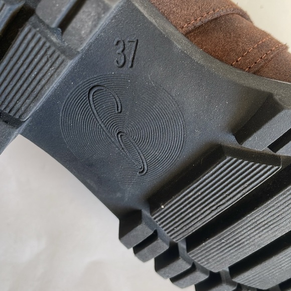 Eric Michael Brown Leather Strap Oxford lug sole shoes size 37 EU - Picture 10 of 10